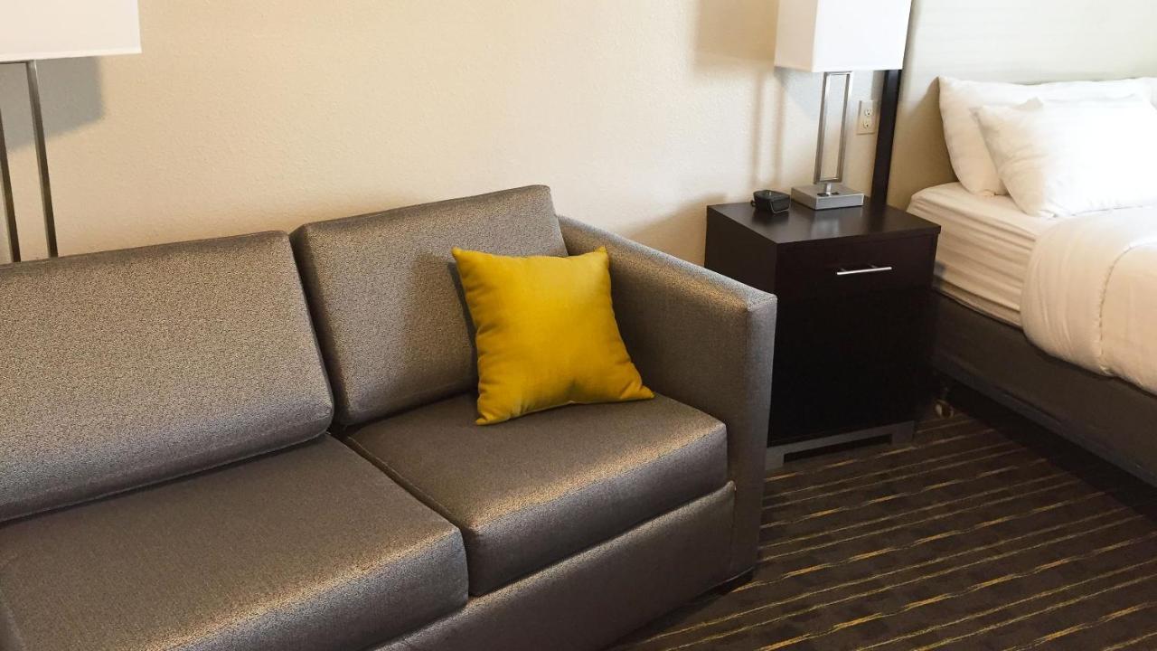 Comfort Inn & Suites Tigard Near Washington Square Eksteriør billede