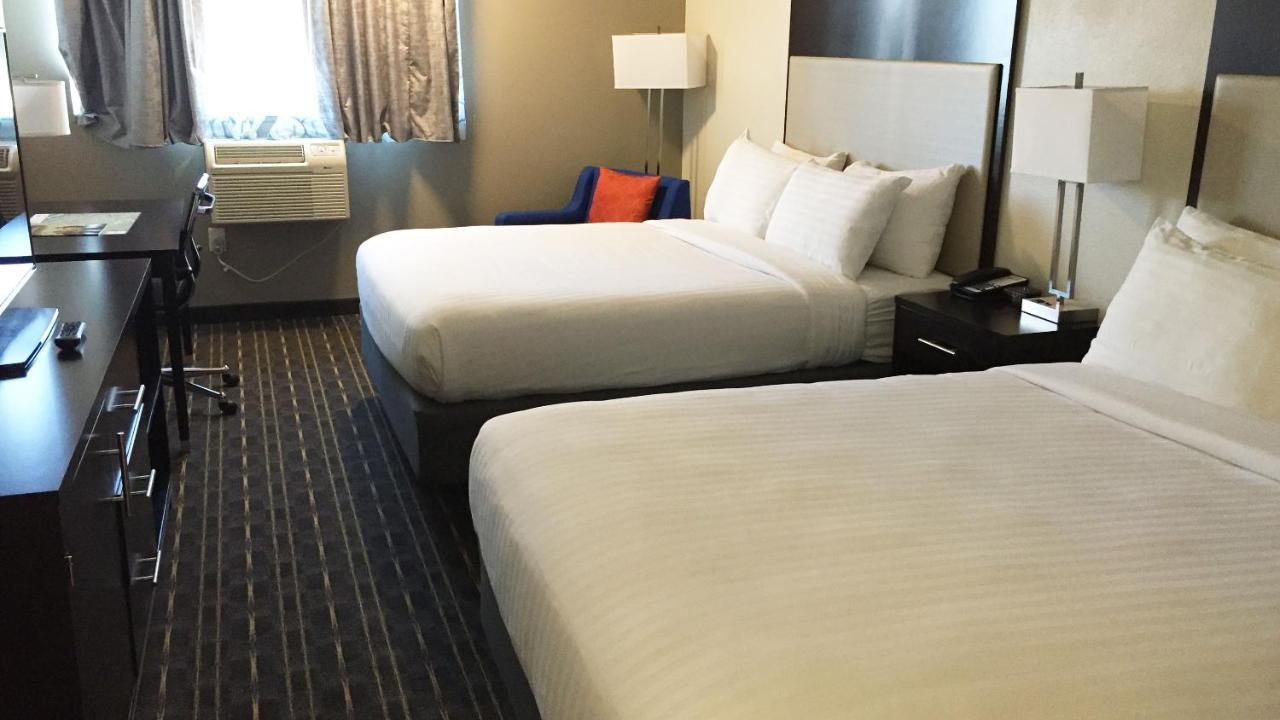 Comfort Inn & Suites Tigard Near Washington Square Eksteriør billede