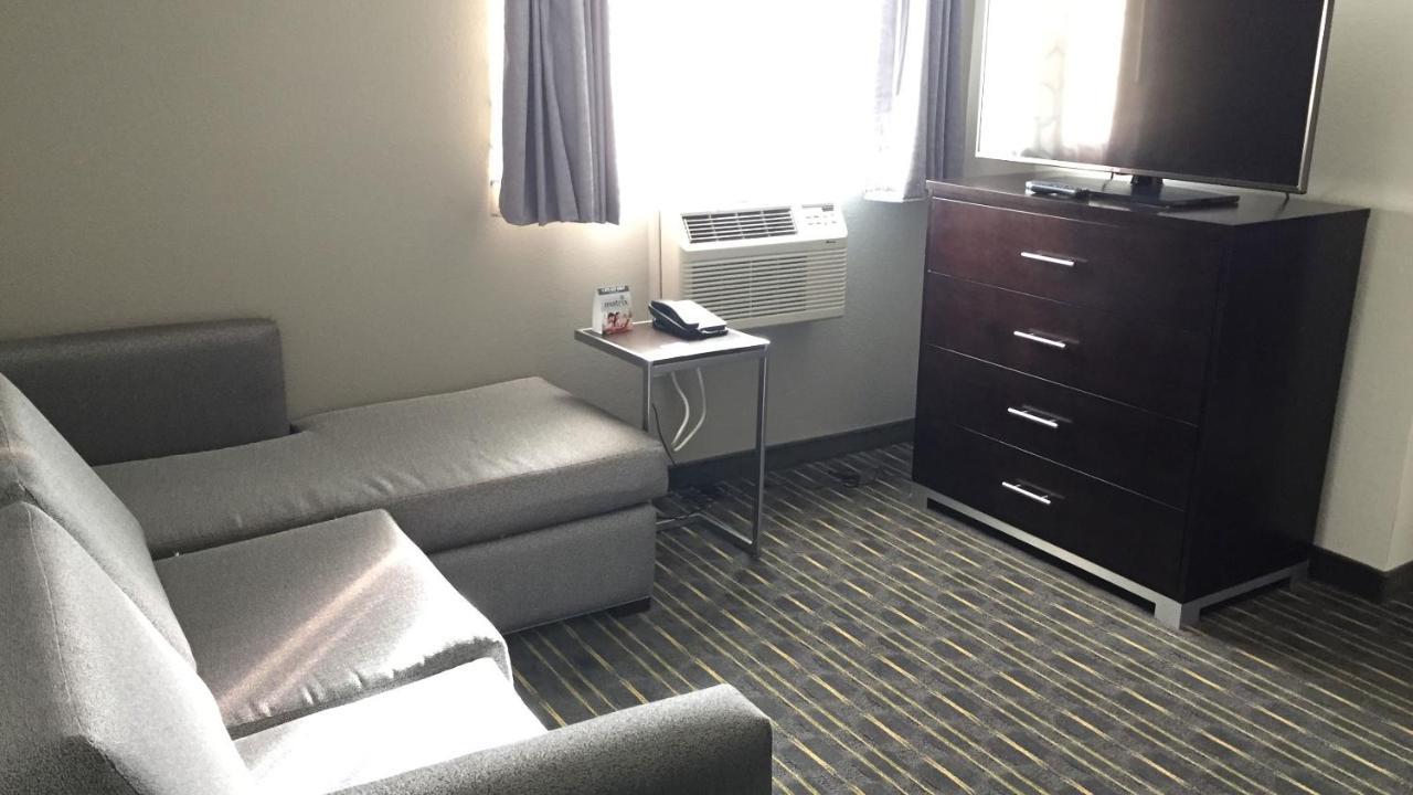 Comfort Inn & Suites Tigard Near Washington Square Eksteriør billede
