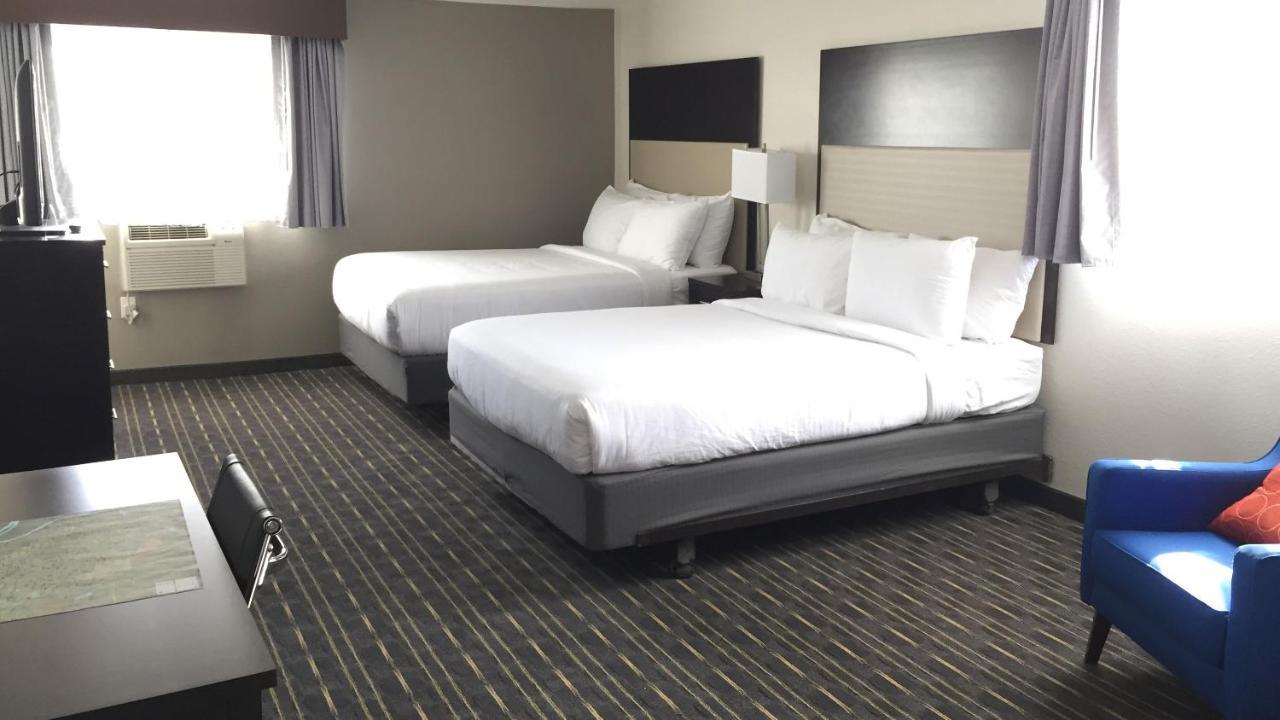 Comfort Inn & Suites Tigard Near Washington Square Eksteriør billede