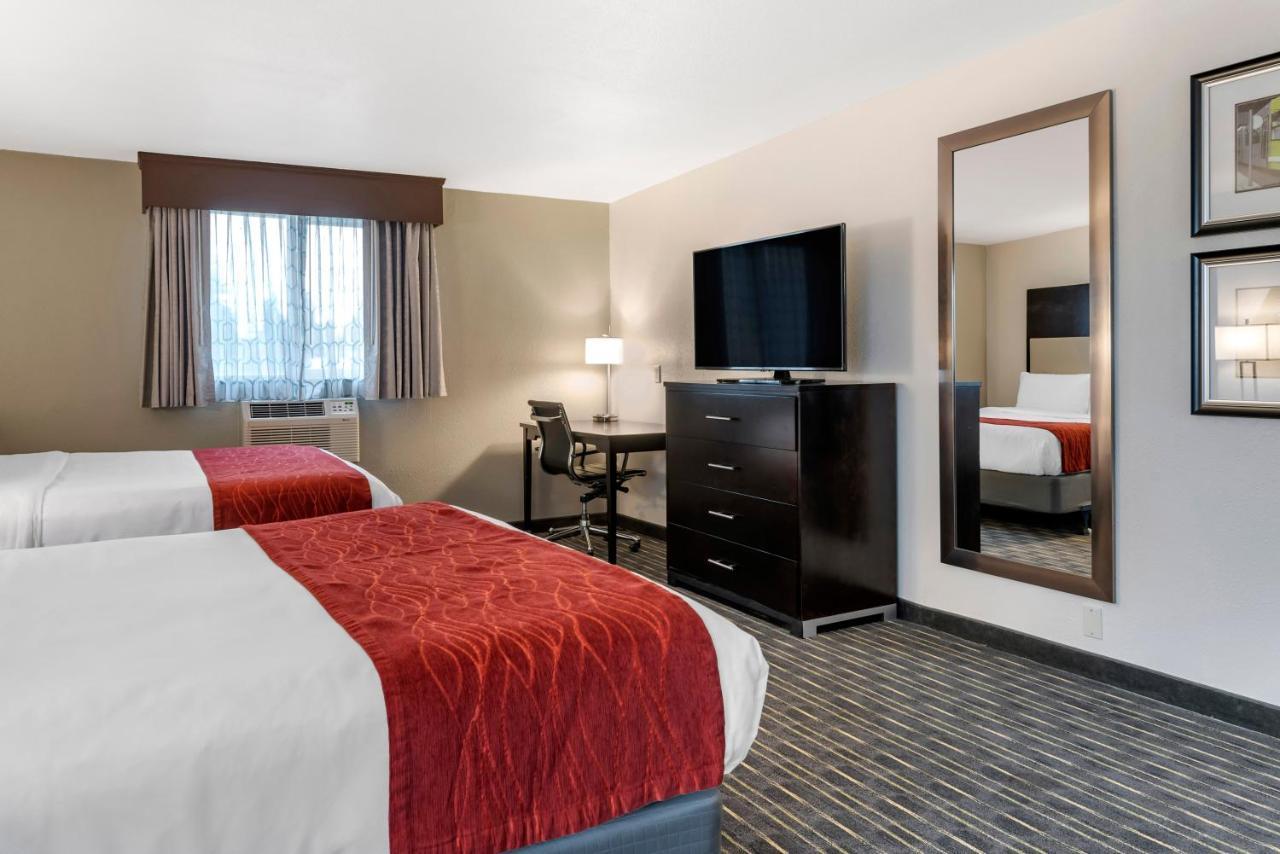 Comfort Inn & Suites Tigard Near Washington Square Eksteriør billede