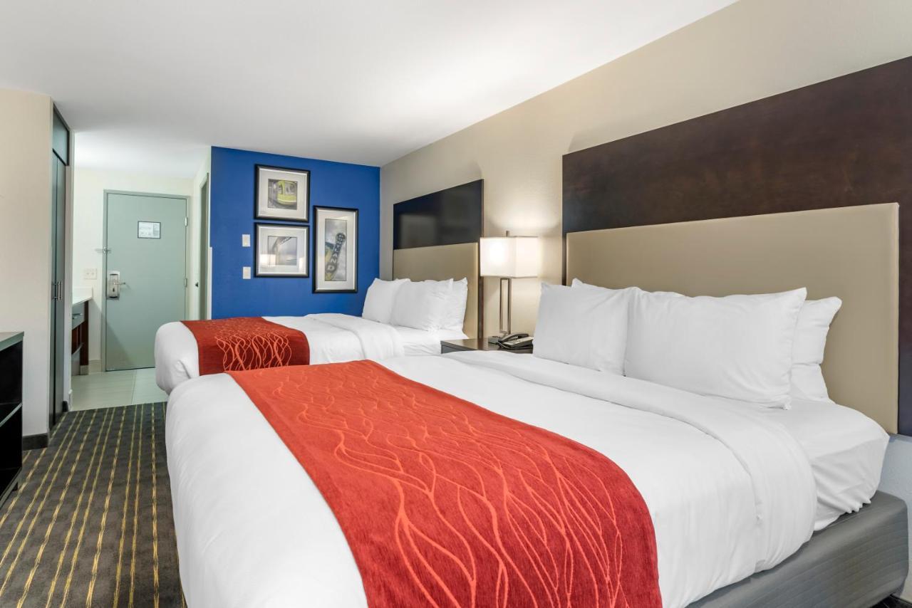 Comfort Inn & Suites Tigard Near Washington Square Eksteriør billede