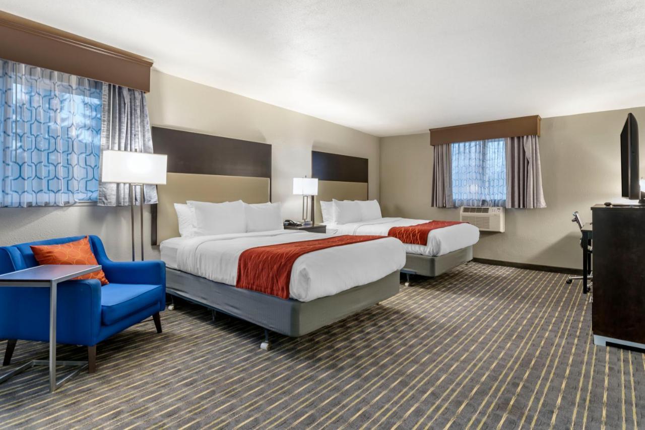 Comfort Inn & Suites Tigard Near Washington Square Eksteriør billede